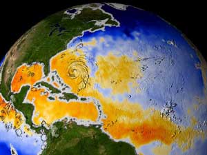 illustration of how warm water fuels hurricanes (still from animation)