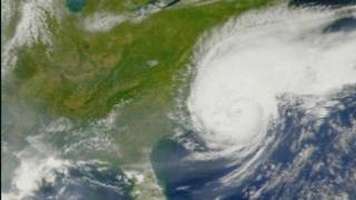 Link to Recent Story entitled: Hurricane Dennis - August 30, 1999