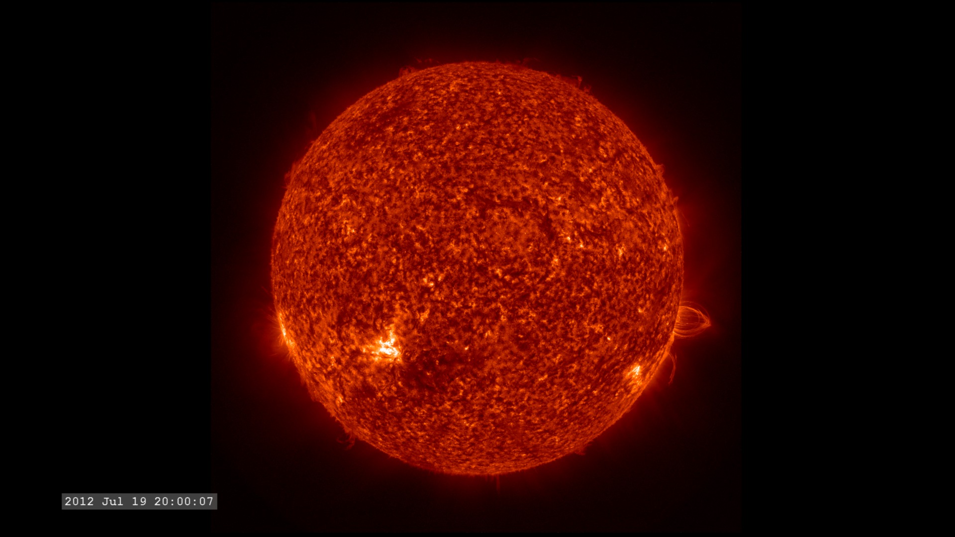An HD1080 movie of the coronal rain (right limb of sun) in the 304 &Aring; wavelength.