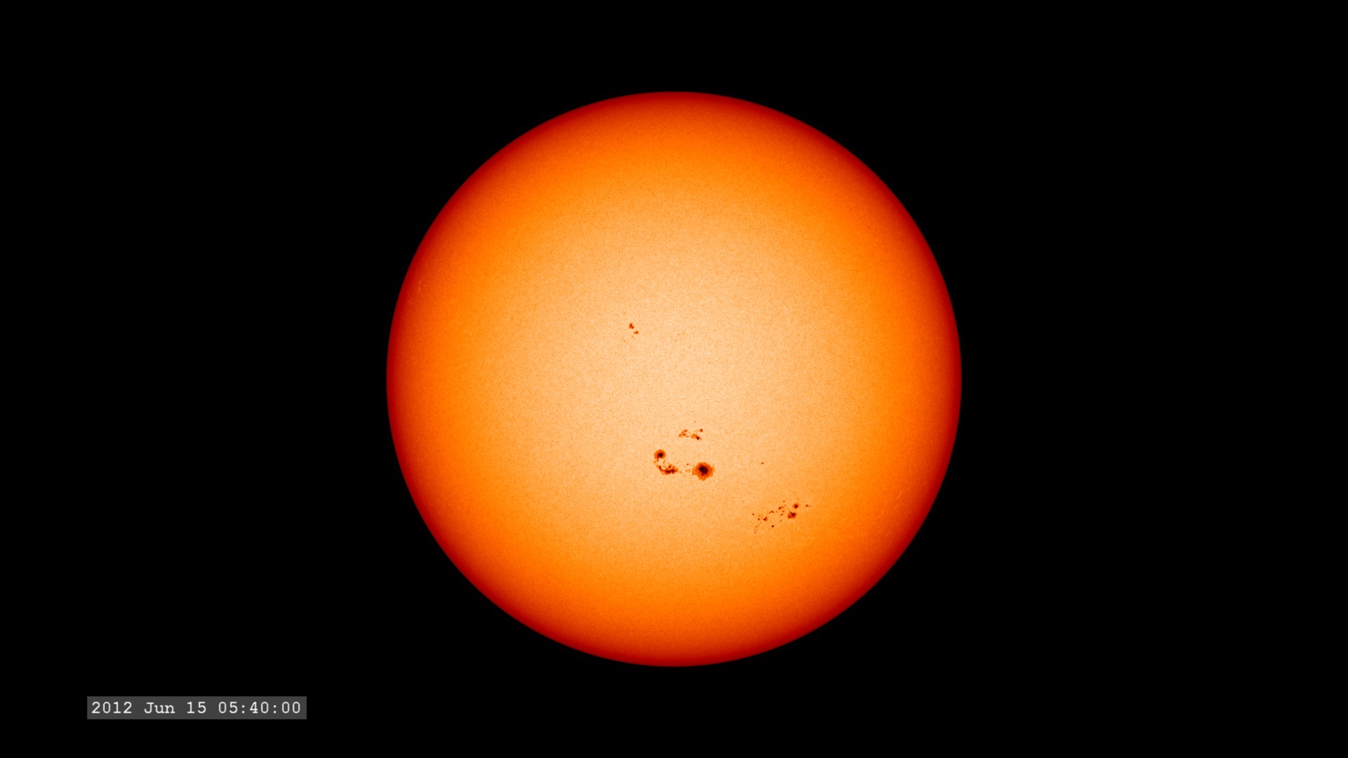An HD movie of the sunspot evolution.