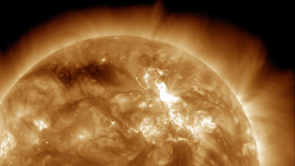 A solar storm lashes Earth as the sun's activity intensifies.