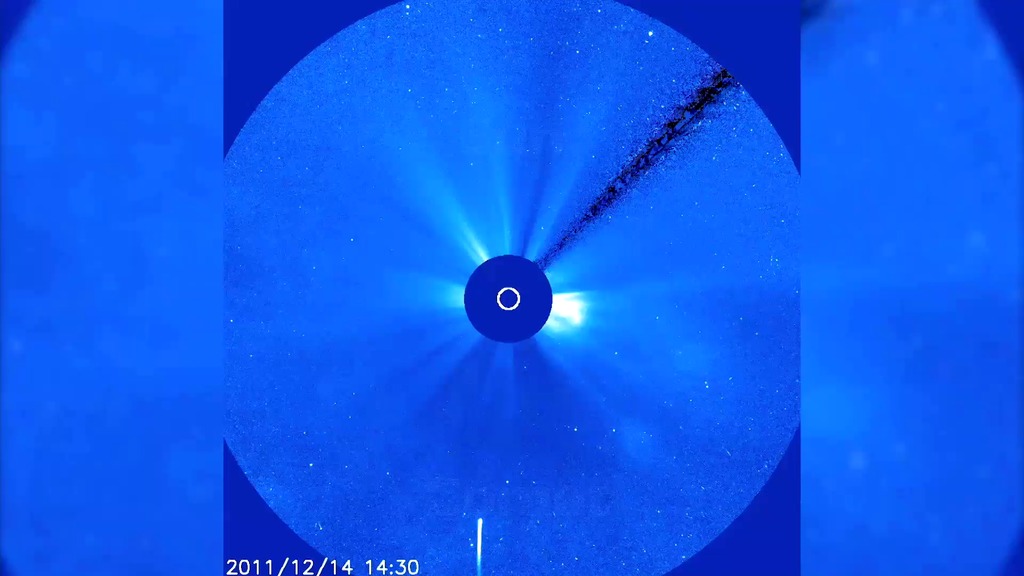 Preview Image for NASA On Air: NASA/ESA SOHO Helps Discover The 3,000th Comet (9/17/2015)