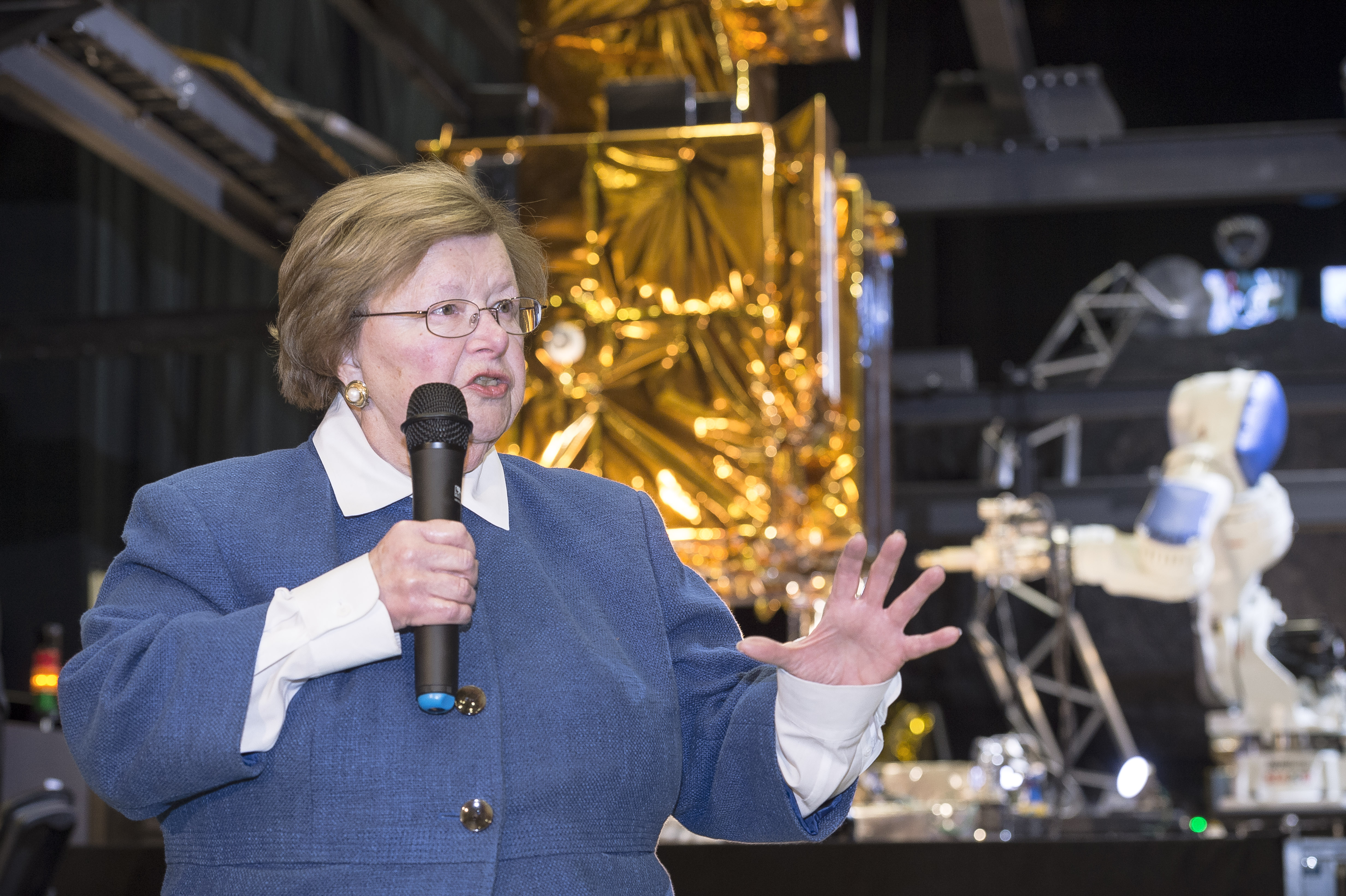 Sen. Barbara Mikulski participated in a ribbon cutting at NASA’s Goddard Space Flight Center on January 6th, 2016, to officially open the new Robotic Operations Center (ROC) developed by the Satellite Servicing Capabilities Office. Within the ROC's black walls, NASA is testing technologies and operational procedures for science and exploration missions, including the Restore-L satellite servicing mission and also the Asteroid Redirect Mission. 
Image credit: NASA/Chris Gunn
