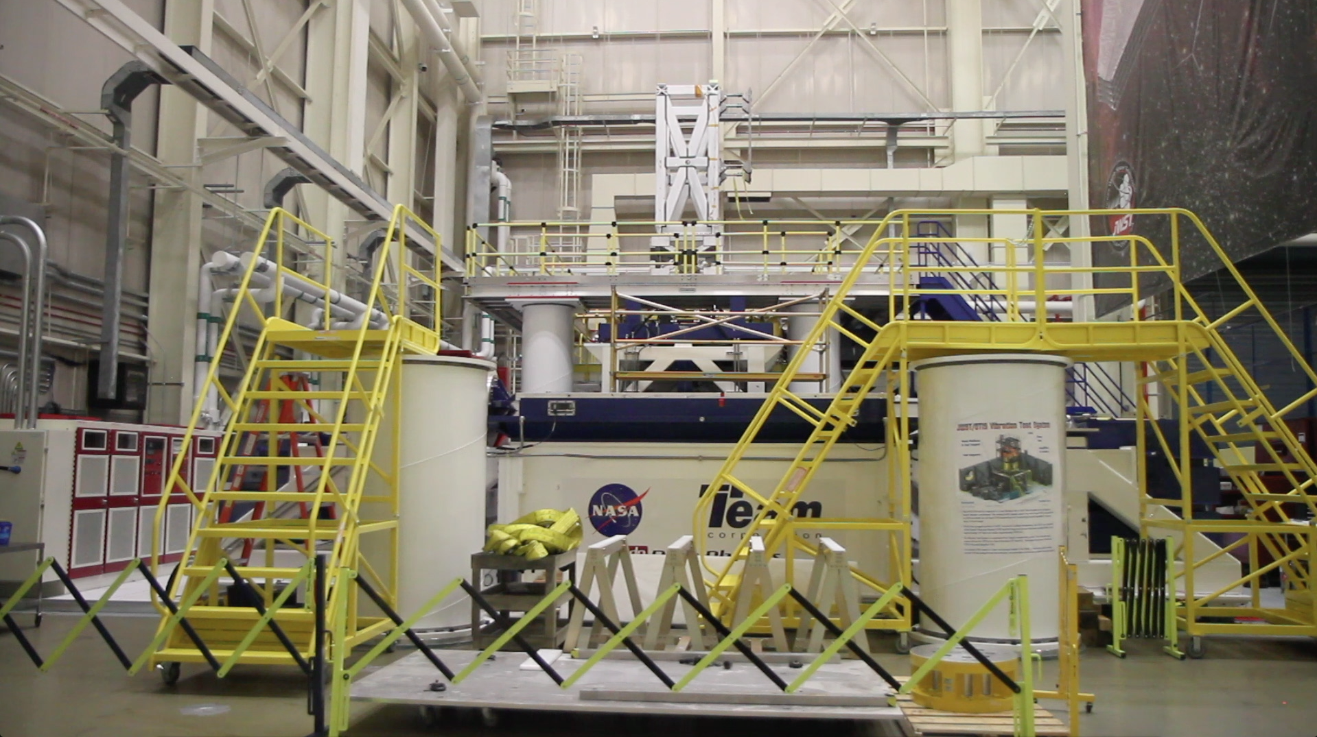 A short featurette about how engineers at NASA's Goddard Space Flight Center in Greenbelt, Maryland practice moving a mock up version of the James Webb Space Telescope onto the vibration facility, before moving the actual telescope for sine vibration tests. 