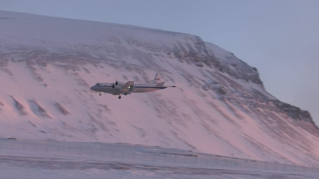 4K B-roll of P3-Orion landing at Svalbard during the 2017 Arctic campaign. NOTE: The audio on this clip varies widely and includes loud aircraft noise. We advise turning down/off sound when previewing this item.