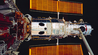 Link to Recent Story entitled: Hubble Servicing Missions Quick Overviews
