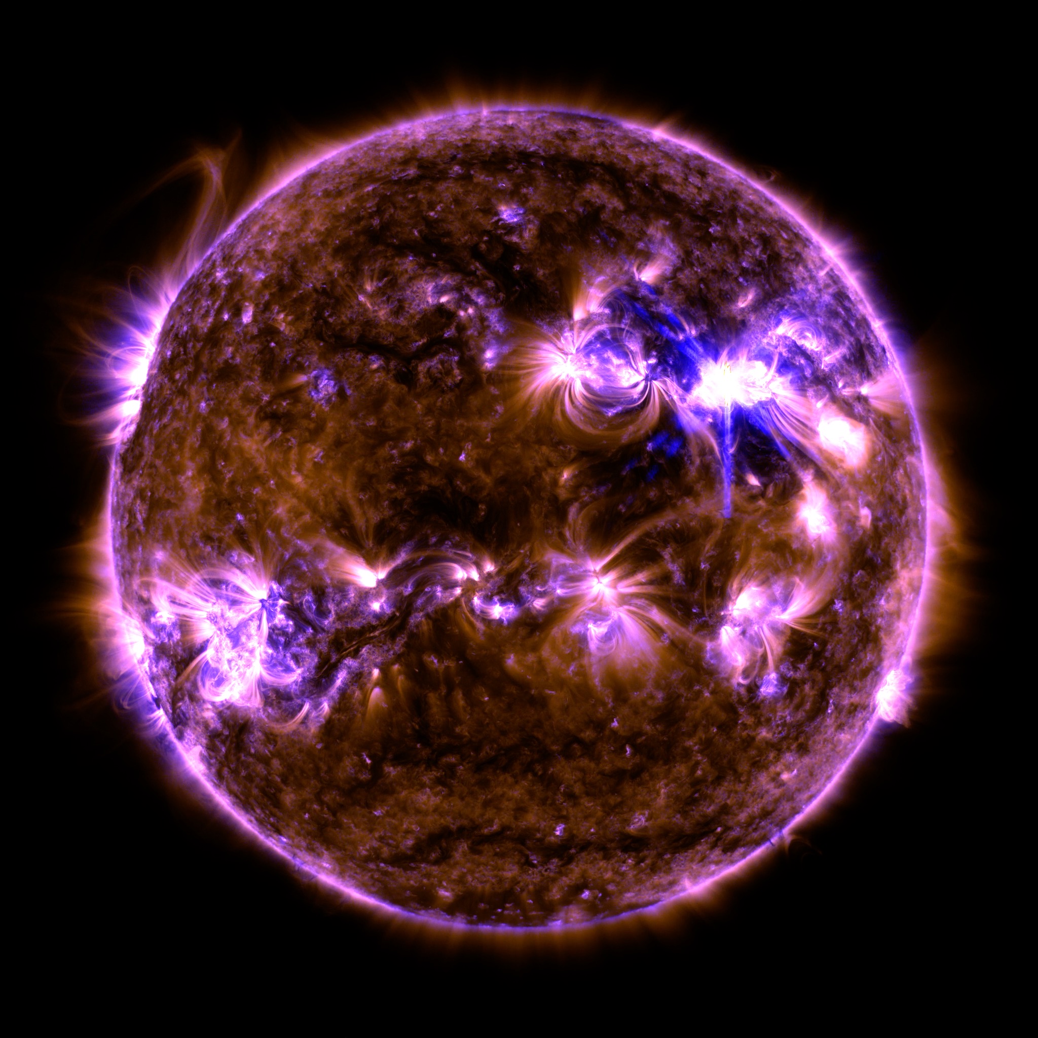 An X1.3 class solar flare flashes in center of the Sun on Mar. 30, 2022. This image was captured by NASA's Solar Dynamics Observatory and shows a blend of light from the 171 and 131 angstrom wavelengths.Credit: NASA/GSFC/SDO