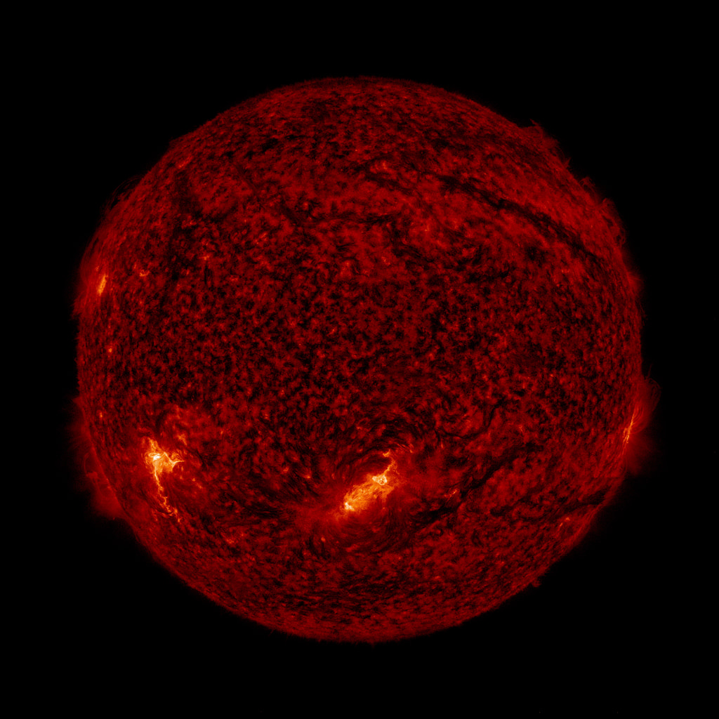 GMS Sun Emits X1.5 Flare on May 10, 2022