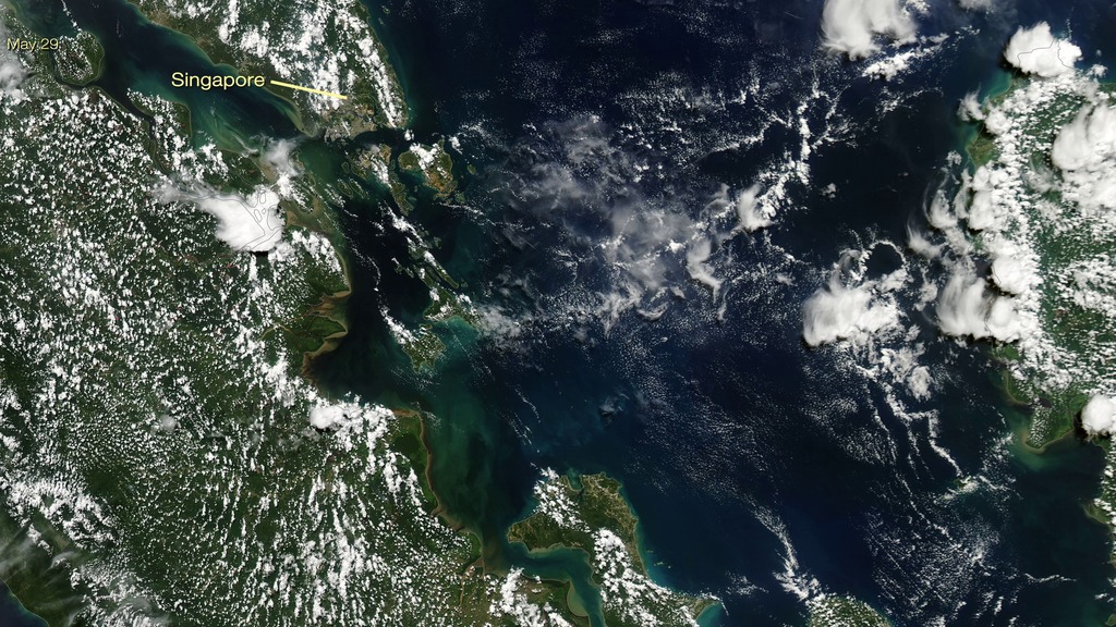 Singapore region on September 24 and May 25, 2015, MODIS data only